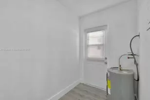 4964 NW 48th Way, Tamarac, FL 33319 - Photo 11