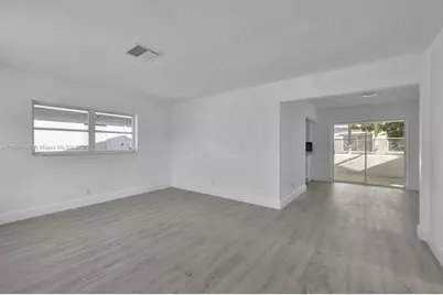 4964 NW 48th Way, Tamarac, FL 33319 - Photo 5