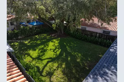 2625 SW 32nd Ct, Miami, FL 33133 - Photo 23