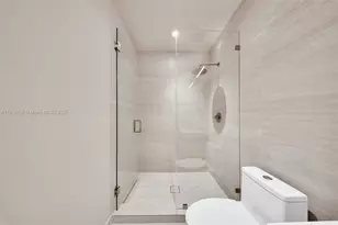 2625 SW 32nd Ct, Miami, FL 33133 - Photo 13