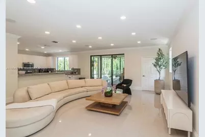 18704 SW 76th Ct, Cutler Bay, FL 33157 - Photo 7