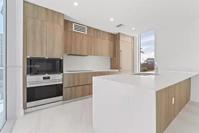 17550 Collins #501, Sunny Isles Beach, FL 33160 - Photo 25