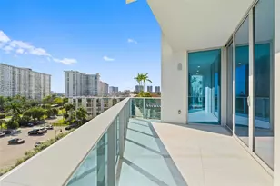 17550 Collins, Sunny Isles Beach, FL 33160 - Photo 17