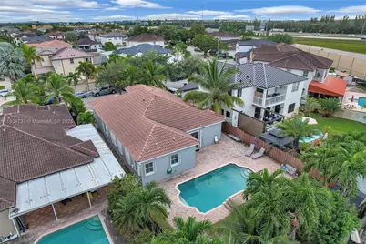 9067 NW 182nd Ter, Hialeah, FL 33018 - Photo 35