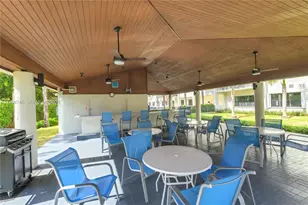 3200 N Port Royale Dr N, Fort Lauderdale, FL 33308 - Photo 35