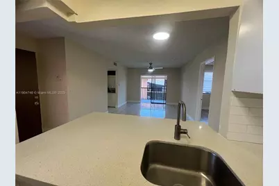 6560 W 27th Ct #2157, Hialeah, FL 33016 - Photo 3