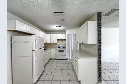 5313 NW 23rd St #178, Lauderhill, FL 33313 - Photo 5