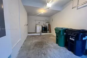 8564 SW 214th Way, Cutler Bay, FL 33189 - Photo 7