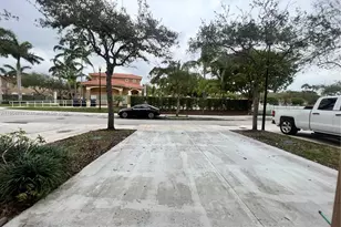 8564 SW 214th Way, Cutler Bay, FL 33189 - Photo 5