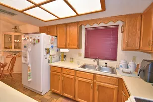 66 Perch St, Other City - In The State Of Florida, FL 33844 - Photo 9