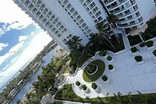 21150 Point Pl, Aventura, FL 33180 - Photo 29