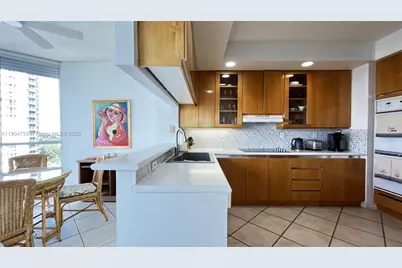 21150 Point Pl #1202, Aventura, FL 33180 - Photo 17