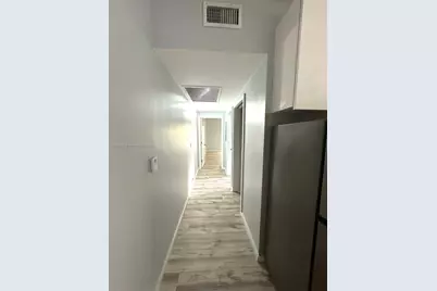 820 15th St #105, Miami Beach, FL 33139 - Photo 11