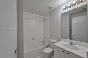 2475 Brickell Ave, Miami, FL 33129 - Photo 17