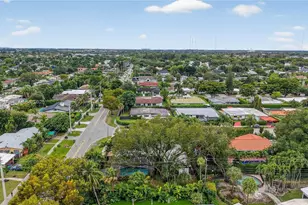 19901 NE 21st Ave, Miami, FL 33179 - Photo 45