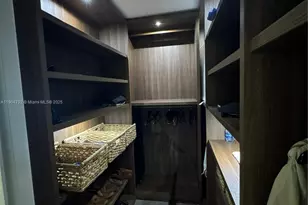 1121 Crandon Blvd, Key Biscayne, FL 33149 - Photo 15