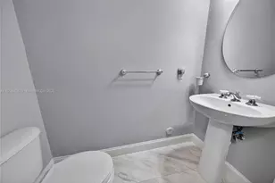 2801 Coral Shores Dr, Fort Lauderdale, FL 33306 - Photo 23