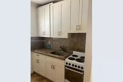 1043 NW 2nd St #6, Miami, FL 33128 - Photo 3