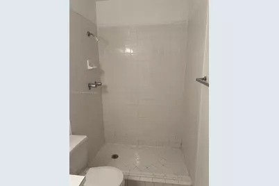 18101 NW 68th Ave #B205, Hialeah, FL 33015 - Photo 9