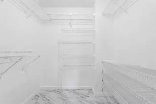 330 W Park Dr, Miami, FL 33172 - Photo 19