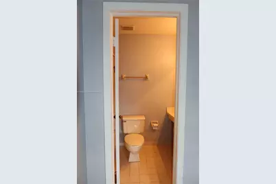 12059 SW 10th St #201, Miami, FL 33184 - Photo 9