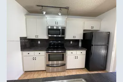 157 Heritage Way, West Palm Beach, FL 33407 - Photo 11