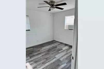 1051 NW 27th Ave, Fort Lauderdale, FL 33311 - Photo 3