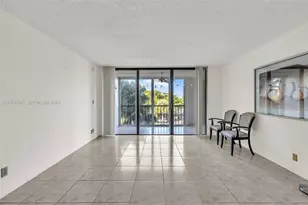 16300 Golf Club Rd, Weston, FL 33326 - Photo 15