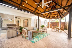 9881 SW 1st Ct, Plantation, FL 33324 - Photo 31