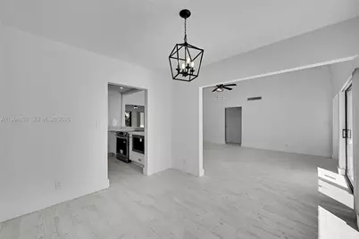 4603 King Palm Dr, Tamarac, FL 33319 - Photo 31