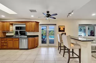 1501 NW 99th Ave, Plantation, FL 33322 - Photo 9