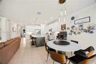 8152 NW 78th St, Tamarac, FL 33321 - Photo 13