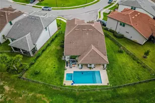 8152 NW 78th St, Tamarac, FL 33321 - Photo 45