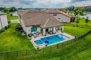 8152 NW 78th St, Tamarac, FL 33321 - Photo 49