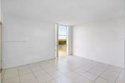 2350 NE 135th St #1111, North Miami, FL 33181 - Photo 15