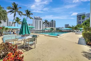 1000 Parkview Dr, Hallandale Beach, FL 33009 - Photo 23