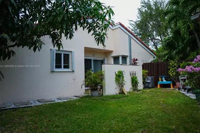 4250 SW 149th Ct #4250, Miami, FL 33185 - Photo 9