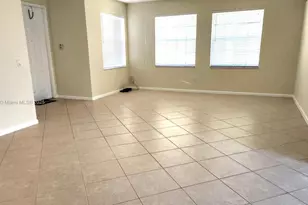 9042 Dupont Pl, Wellington, FL 33414 - Photo 3