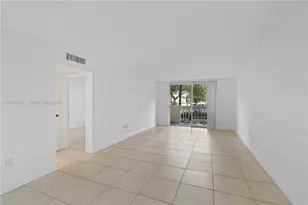 1800 Sans Souci Blvd, North Miami, FL 33181 - Photo 19