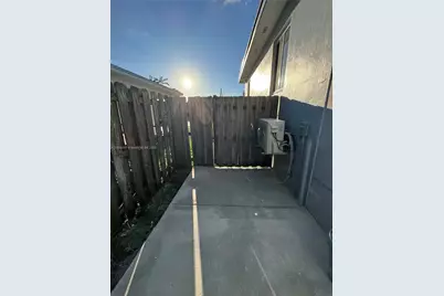 19035 NW 11th Ct #10935, Miami Gardens, FL 33169 - Photo 11