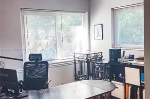 170 NW 105th St, Miami Shores, FL 33150 - Photo 21