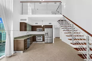 41 SE 5th St, Miami, FL 33131 - Photo 19