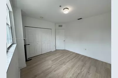 529 NE 62nd St #202, Miami, FL 33138 - Photo 7