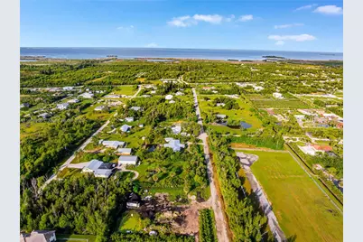 4689 Woodstock Rd, Other City - In The State Of Florida, FL 33956 - Photo 15