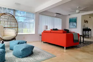 210 Banyan Dr, Port Saint Lucie, FL 34952 - Photo 9