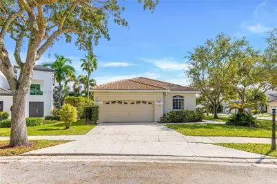 1102 Camellia Cir, Weston, FL 33326 - Photo 23