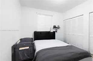 1102 Camellia Cir, Weston, FL 33326 - Photo 21