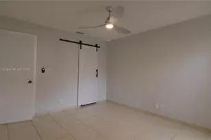 2846 S University Dr, Davie, FL 33328 - Photo 15