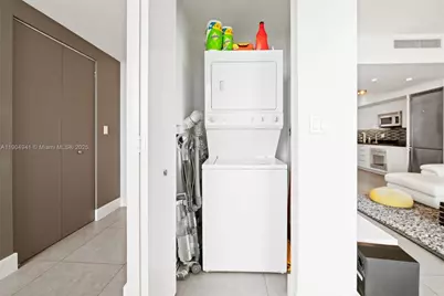 92 SW 3rd St #3809, Miami, FL 33130 - Photo 19