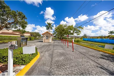 8713 SW 5th St #206, Pembroke Pines, FL 33025 - Photo 21